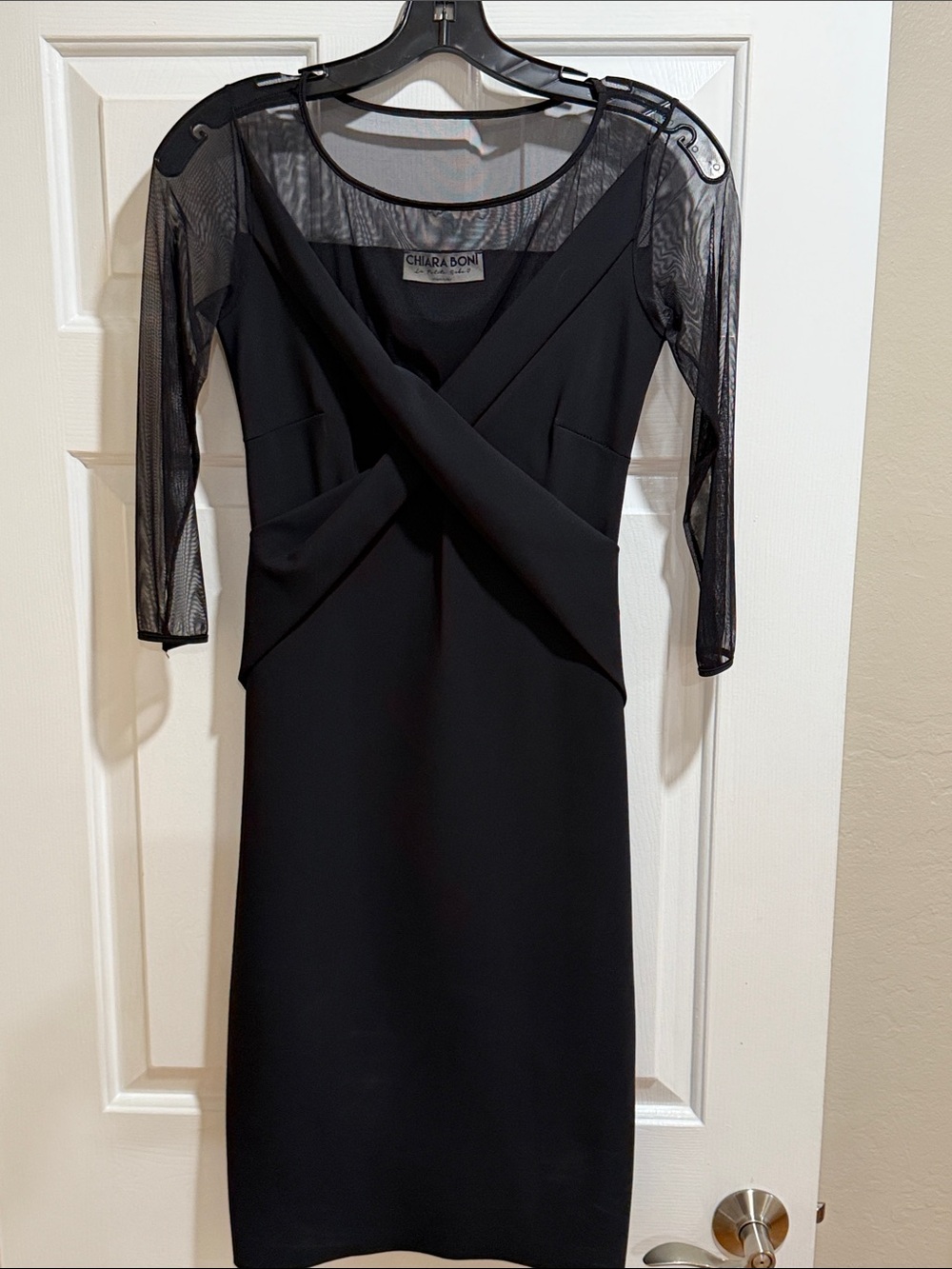 Chiara Boni  Black Mesh-Sleeve Midi Dress Body-con fitted